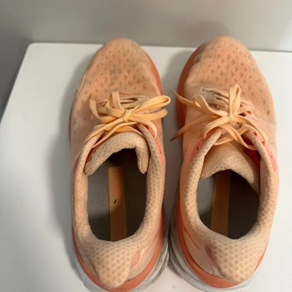Hoka Women's Clifton 8 Cantaloupe‎ Orange Sneaker Comfort Shoe 8B - Image 10