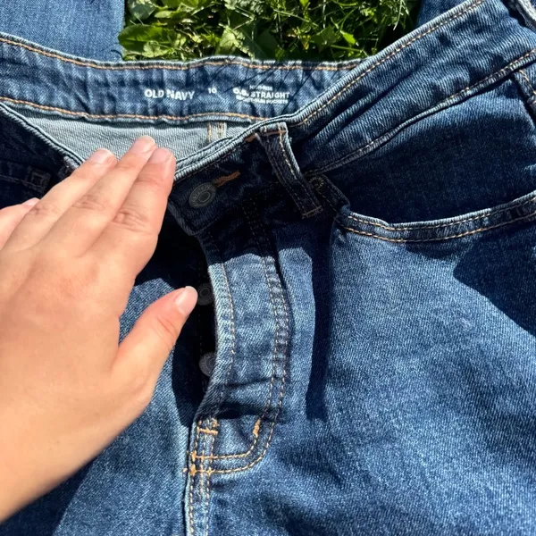 Old Navy High-Waisted Secret-Slim Pockets O.G. Straight Jeans - Image 2