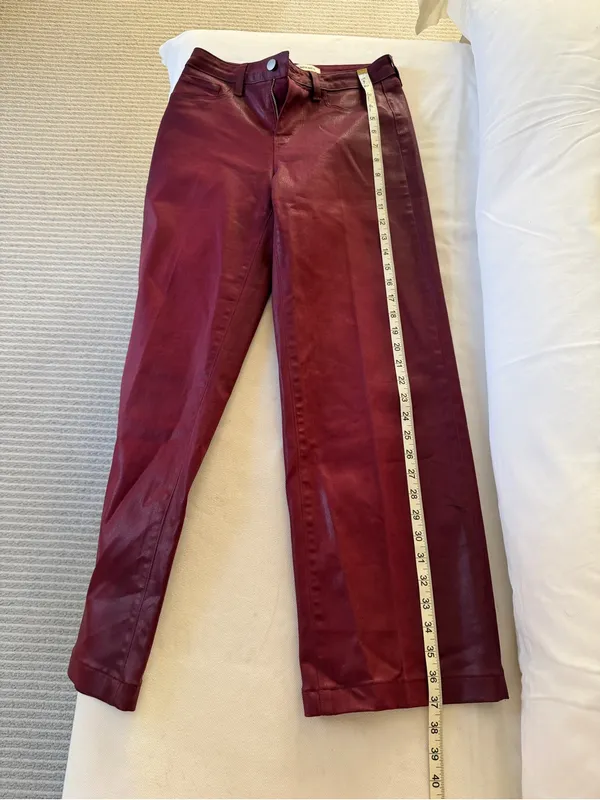 L’AGENCE Kendra Coated Flare Jeans Burgundy Syrah Size 25 Excellent condition - Image 5