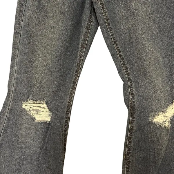 Women's Flared navy JeansNWT By‎ Tinseltown - Image 3