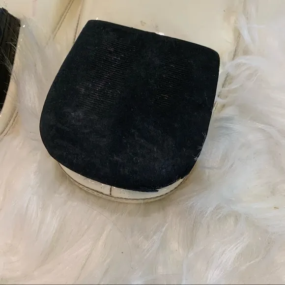 Stuart Weitzman white mules leather size‎ 10AA - Image 10