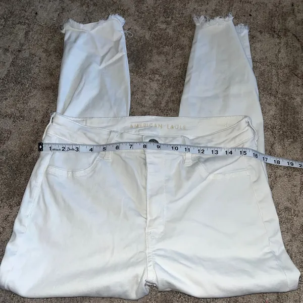 American Eagle White Distressed High-Waisted Jeans with Frayed Hem size 14 - Image 3