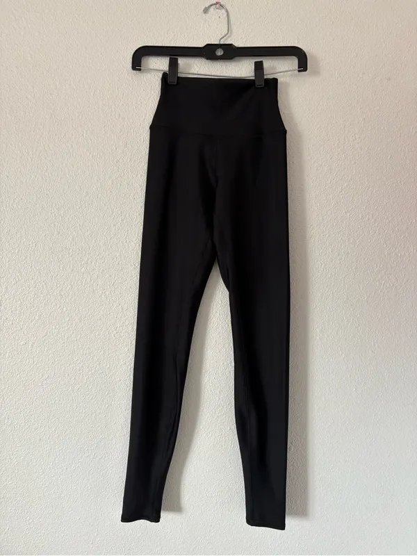 Alo yoga High-Waist Airlift Legging in black sz XXsmall - Image 8