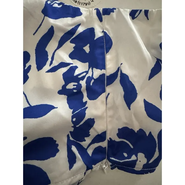 NWT Petal And Pup White Blue Floral Satin Crop Top Women’s Size Small - Image 5