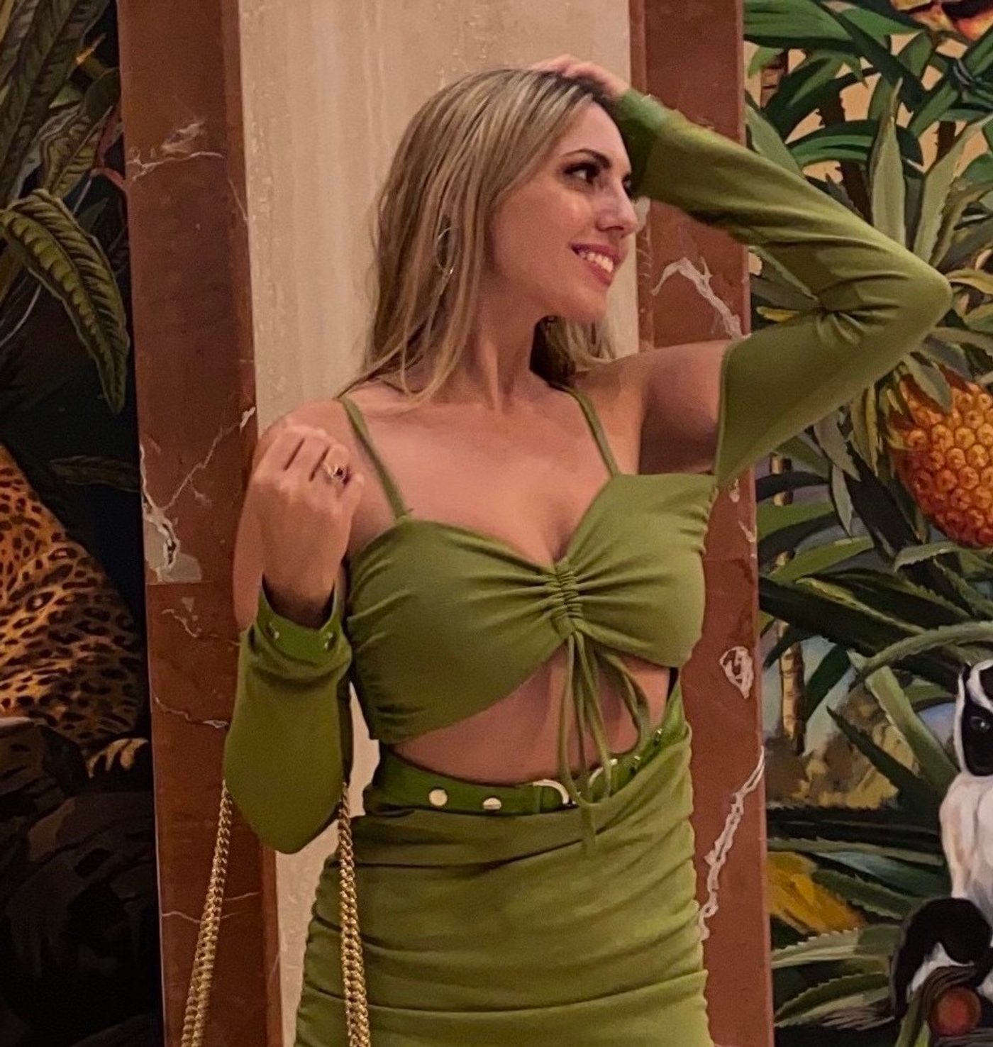 <strong>Victoria Larson</strong>