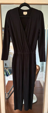 Lou & Grey Black Long Sleeve Jumpsuit V neckline Classic Chic Jersey soft XS Photo 0