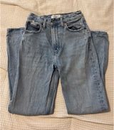 Abercrombie High-Rise Jeans 90s Straight Photo 0