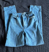 Abercrombie High-Rise Jeans Ultra Straight 90s Photo 0