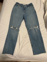 Curve Love 90s Straight Abercrombie Ultra High-Rise Photo 0