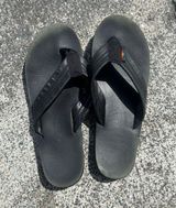 Rainbow flip flops  Photo 0