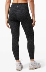 Wunder Train High-Rise Tight 25" Photo 0
