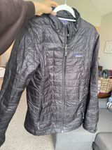 Lightweight Patagonia Puffer Jacket Photo 0