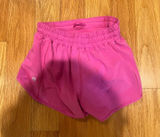 Hotty Hot Short 2.5” Photo 0
