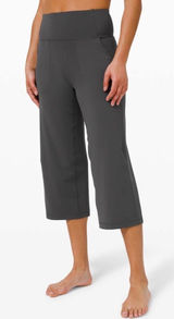 Lululemon Align Wide Leg Super-High-Rise Crop Graphite Gray Women's Size 18 Photo 0
