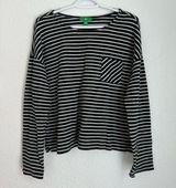 Dip black and white stripe long sleeve shirt with front pocket, size L / XL Photo 0