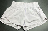 Lululemon Hotty Hot Women's Size 6 Low Rise 2.5" Light Grey Running Shorts Photo 0