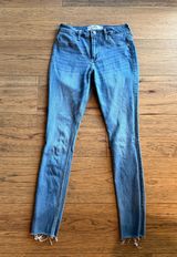 Hollister Skinny Jeans Photo 0