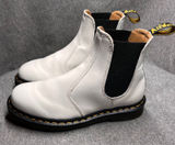 Dr Martens 2976 YS White Leather Chelsea Boots Yellow Stitch‎ Women's Size 7 Photo 0