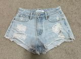 Jean Shorts Photo 0