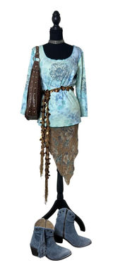 Oneworld Baby Blue Euro Print Top Size L 3/4 Sleeve Y2K Fairycore Boho Art Tee Photo 0
