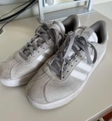 Adidas Sneakers  Photo 0