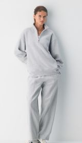 Aritzia boyfriend zip up size M Photo 0