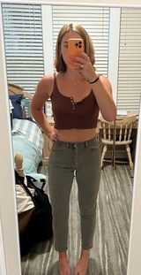 Outfitters High-waisted Jeans Photo 0