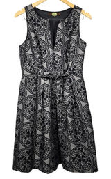 Eva Franco Silver Black‎ Metallic Medallion Brocade Fit Flare Dress Size 8 Photo 0