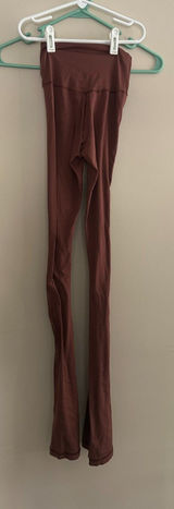 OFFLINE by Aerie Real Me High Waisted Crossover Flare Legging Size XS Rust Brown Photo 0