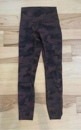 Lululemon Sz 4 camo leggings #activewear Photo 0