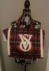 Victoria’s Secret Plaid Christmas Tote Photo 0