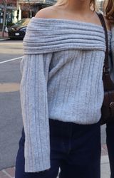 Off-The-Shoulder Sweater Edikted Photo 0