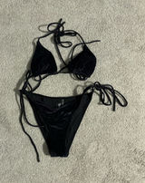 Triangl Bikini Set Photo 0