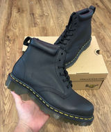 DR MARTENS black leather lace up ankle boots booties shoes women’s 8 new Photo 0