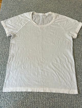 Lululemon White Swiftly Tech Short Sleeve 2.0 Photo 0