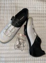 spin shoes White Size 9 Photo 0