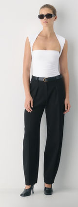 Aritzia Original Contour Flourish Top in White Photo 0
