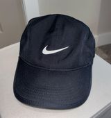 Nike Dri-Fit Black Hat Featherlight Photo 0