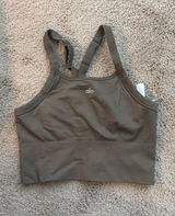 Alo Tank Yoga Photo 0