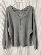 Aerie Wonder Textured Ribbed V-Neck Sweatshirt in Silver Shadow Small Photo 0