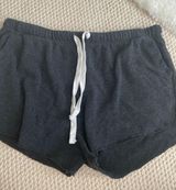 black lounge shorts Photo 0
