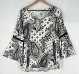 Tantrums Black & White Paisley Print Crochet Lace Trim Flare Sleeve Top Size‎ L Photo 0