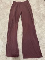 Aritzia Long Brown Sweatpants Photo 0