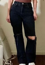 Abercrombie & Fitch Black Distressed Jeans Photo 0