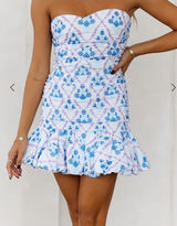 dress Photo 0