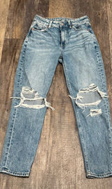 American Eagle Jeans Photo 0