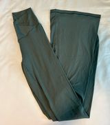 Cross Over Yoga Pants Army Green Photo 0