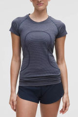 Lululemon Swiftly Tech Short Sleeve Shirt Size 6 Blue Hip Length Run Yoga Gym Photo 0