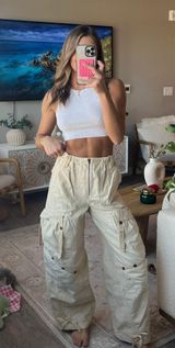 Pants Photo 0