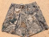 Men's Hollister camo sweat shorts Photo 0